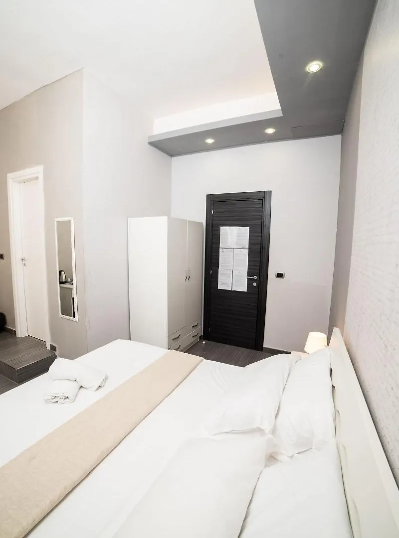 Alojamento de Acomodação e Pequeno-almoço B&B Metropolitan Nápoles