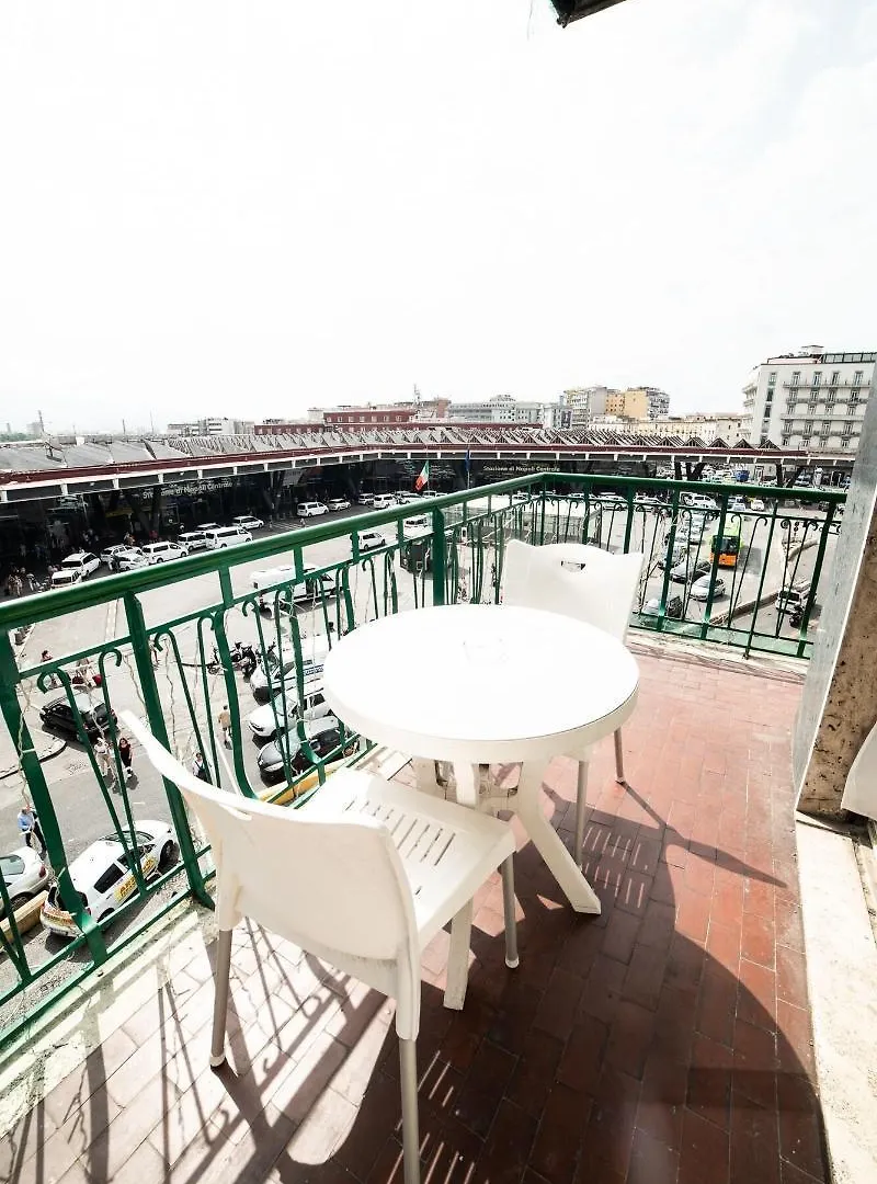 B&B Metropolitan Nápoles
