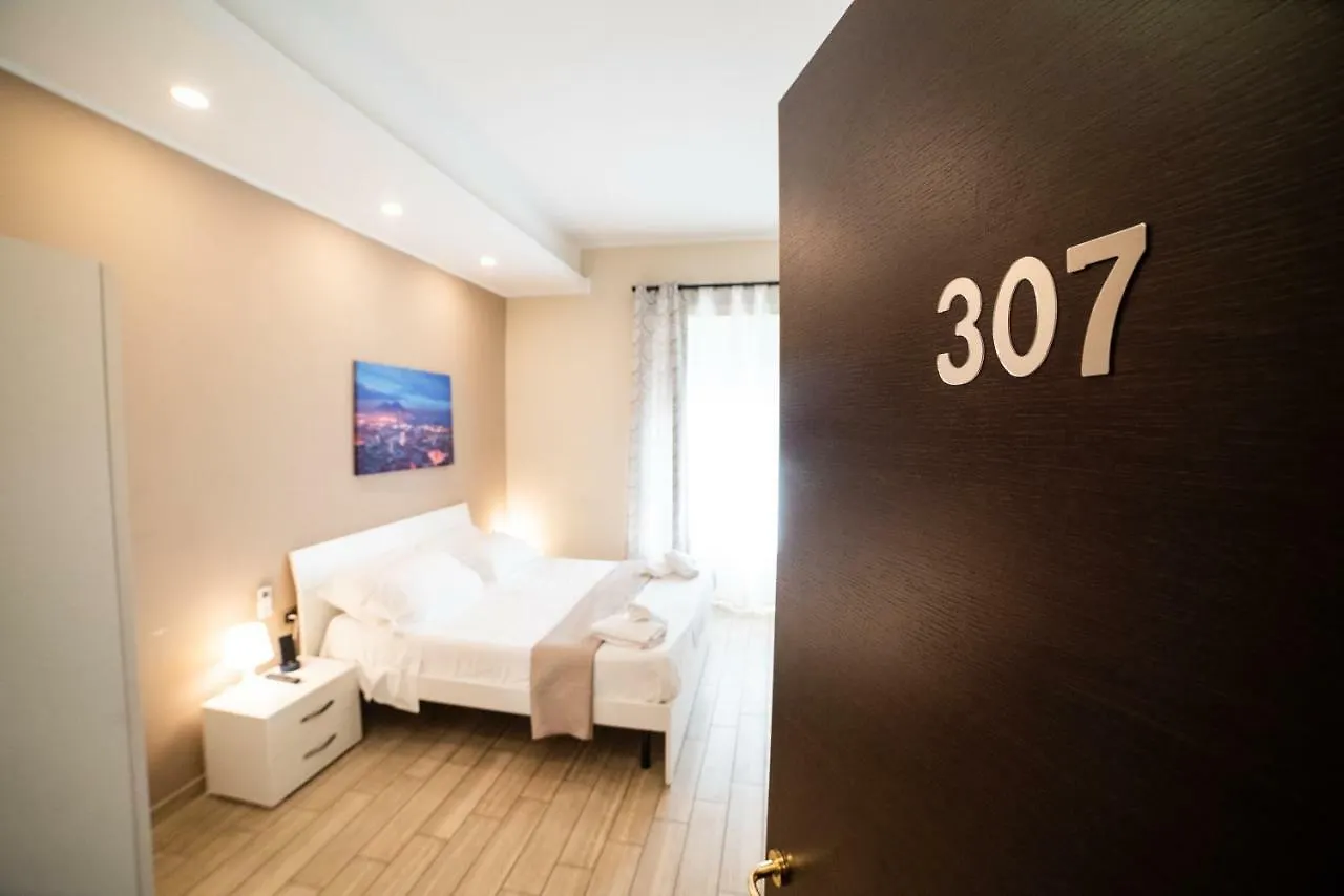 Alojamento de Acomodação e Pequeno-almoço B&B Metropolitan Nápoles
